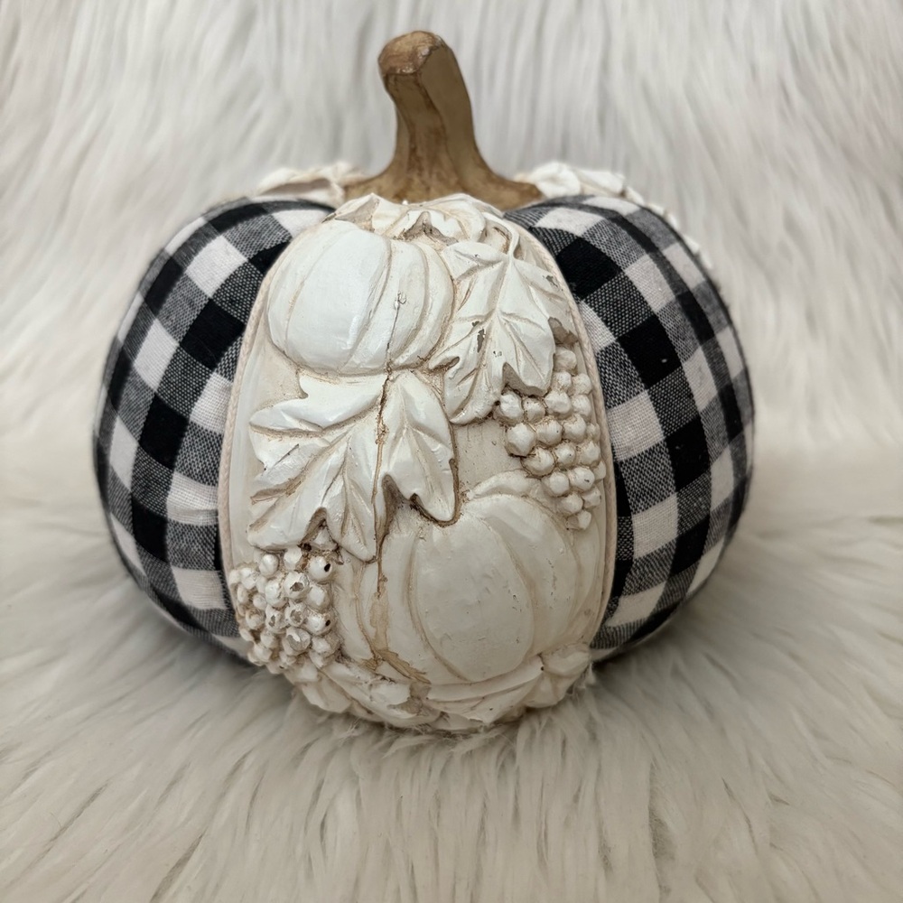 Hobby Lobby Black & White Checked Mixed Media Carved Design Fall Pumpkin